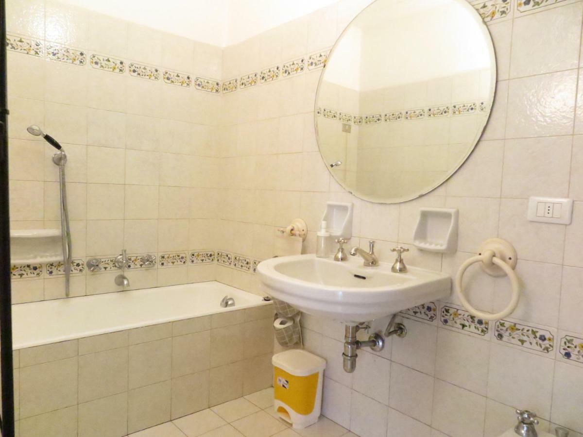 Wine Apartments Florence Merlot מראה חיצוני תמונה