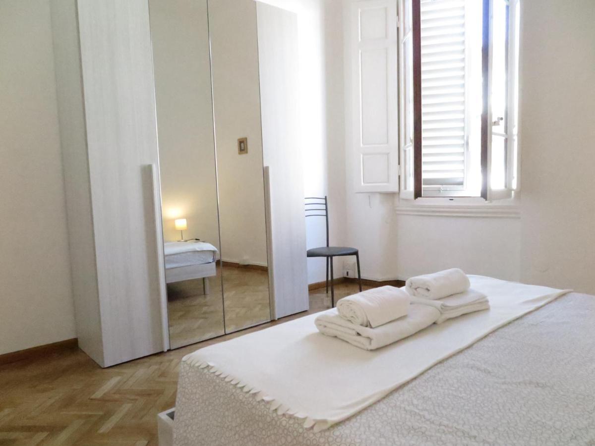 Wine Apartments Florence Merlot מראה חיצוני תמונה
